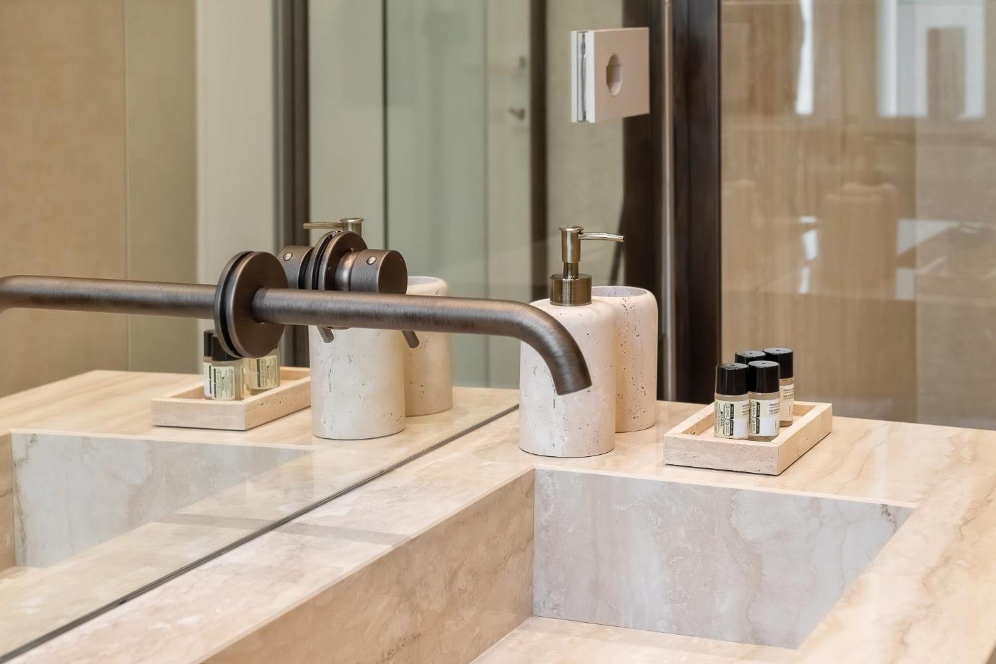 Skylife Minimalist Boutique Apartamento Roma